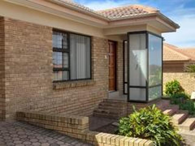 Townhouse for rent in Mossel Bay, Garden Route District Municipality