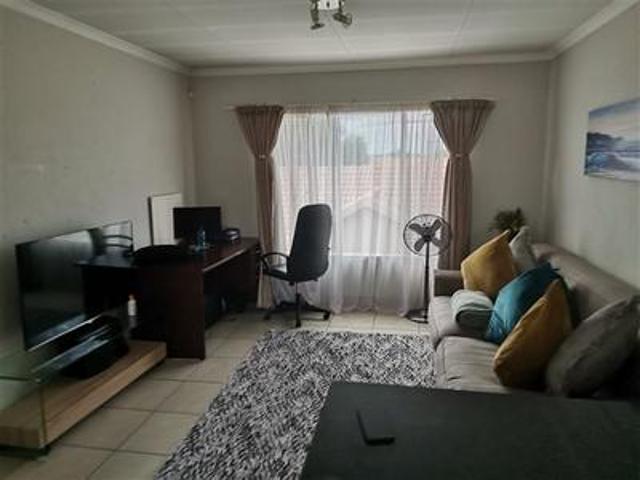 Townhouse for rent in Centurion, Gauteng