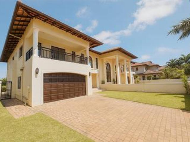 Townhouse for sale in Umhlanga, Kwazulu-natal