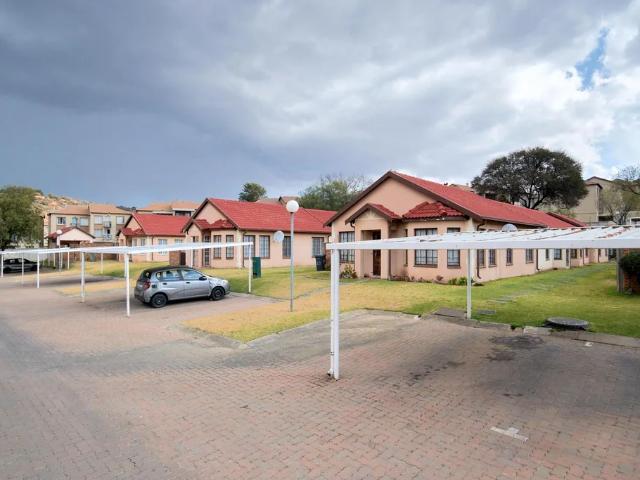 Townhouse for sale in Johannesburg