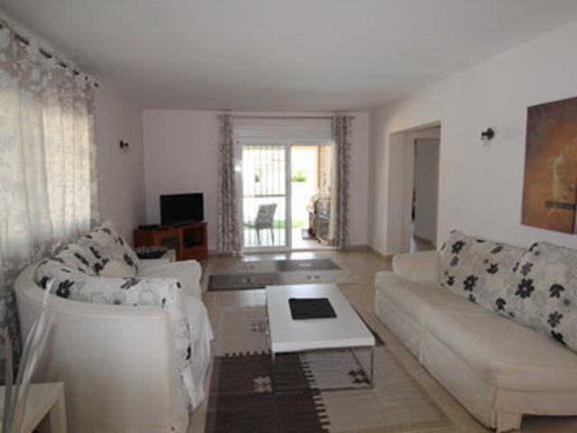 Casa en alquiler en Nueva Andalucía, Costa del Sol Occidental
