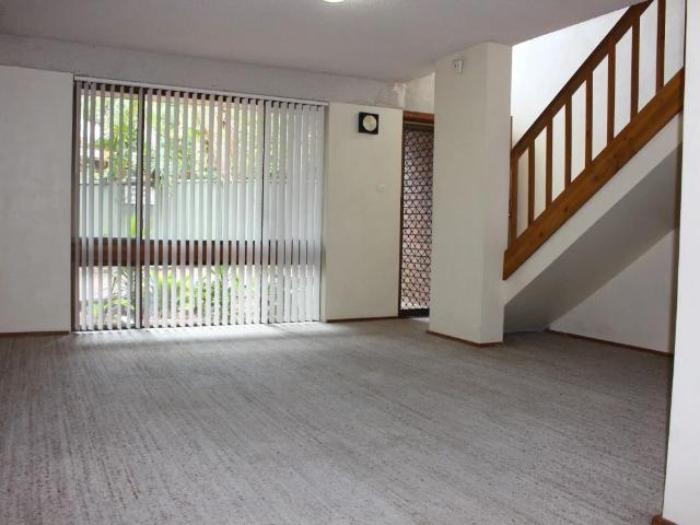 Townhouse for rent in Ambergate, New South Wales