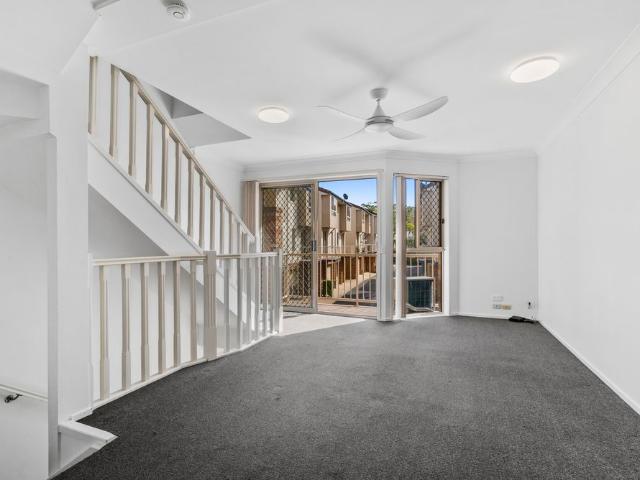 Apartment for rent in Fernbrook, Queensland