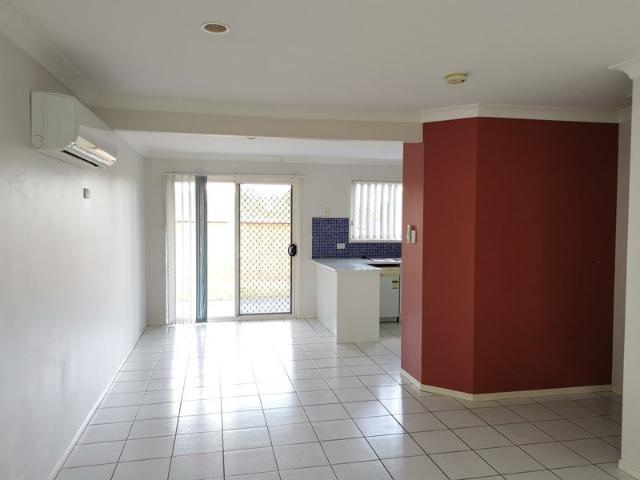 Townhouse for rent in Toombul, Queensland