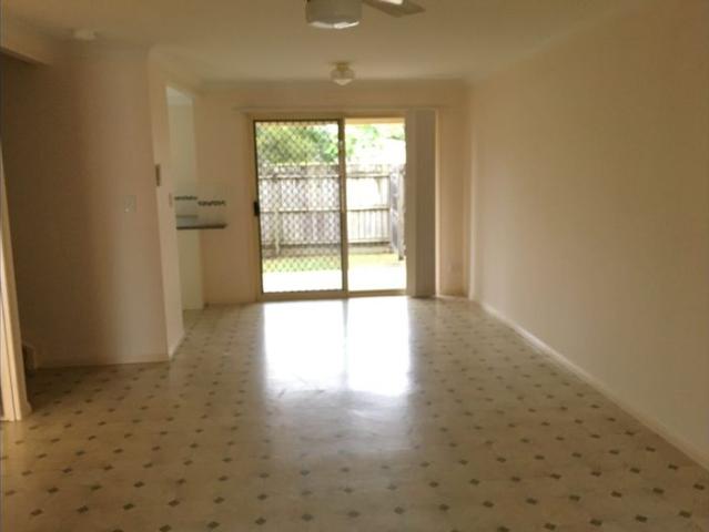 Townhouse for rent in Toombul, Queensland