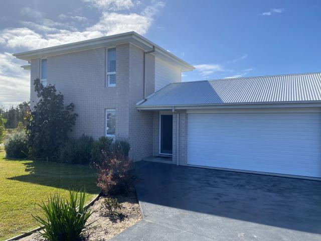 House for rent in Riverside Estate, Mid-Coast Council