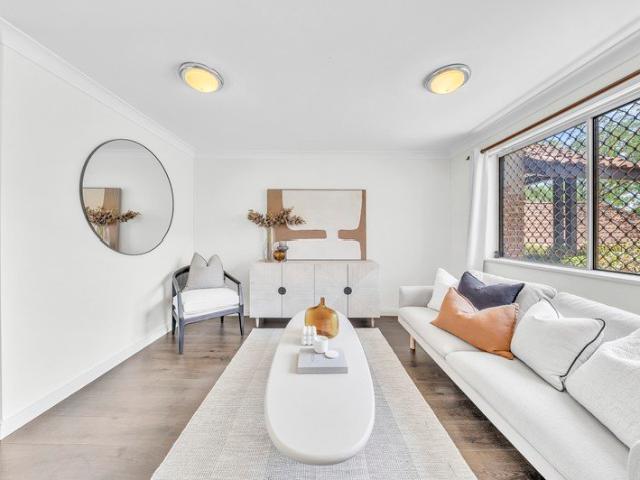 Townhouse for rent in Sydney, New South Wales