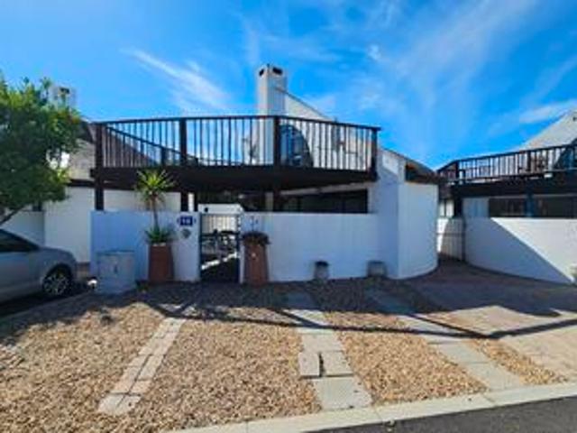 Townhouse for sale in Dwarskersbos, Western Cape