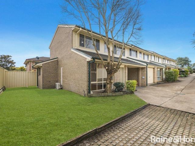 Townhouse for sale in Gosford, New South Wales