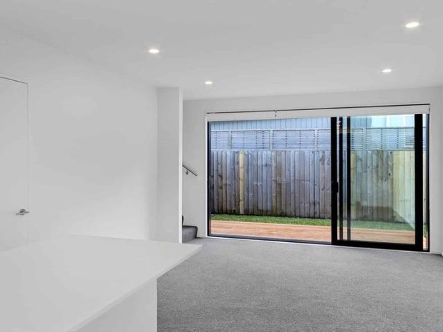 Townhouse for rent in Spreydon, Canterbury