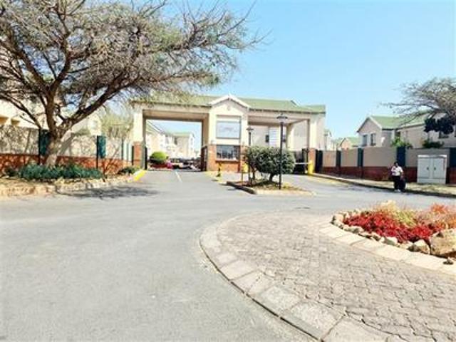 Townhouse for sale in Ekurhuleni, Gauteng