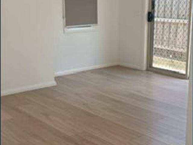 Townhouse for rent in Hampton Park, Melbourne
