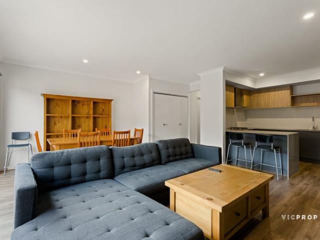 Townhouse for rent in Camerons Creek, Victoria