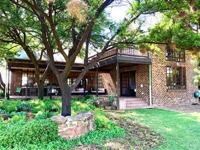 Townhouse for sale in Midvaal, Gauteng
