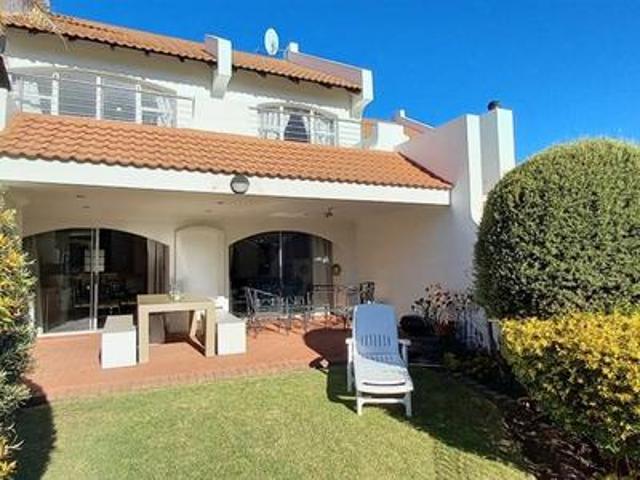Townhouse for sale in Midvaal, Gauteng