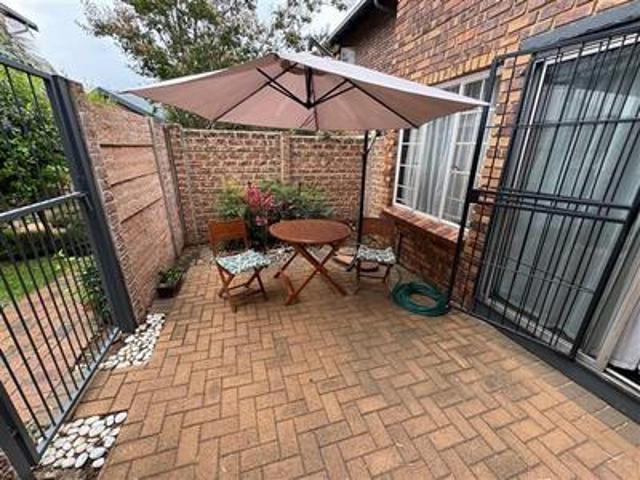 Townhouse for sale in Ekurhuleni, Gauteng