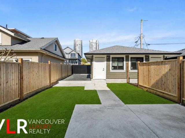 Townhouse for rent in Marpole, Vancouver