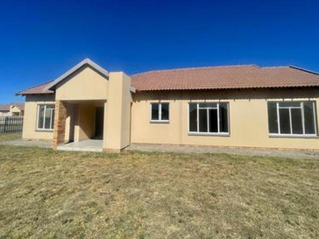 Townhouse for sale in Tlhabane, North West