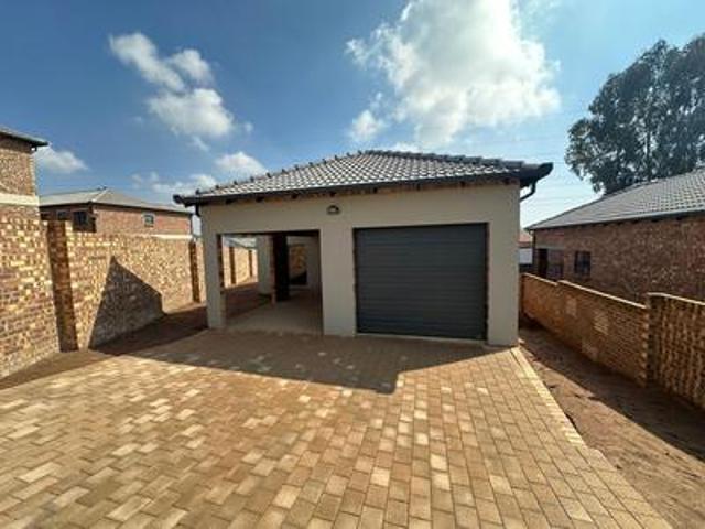 Townhouse for sale in Witbank, Mpumalanga