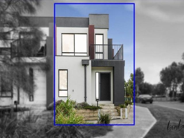 Townhouse for rent in Camerons Creek, Victoria