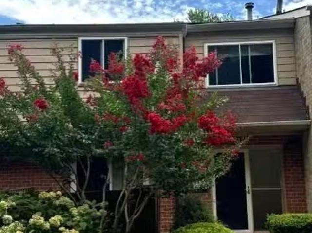 Condo for rent in Pikesville