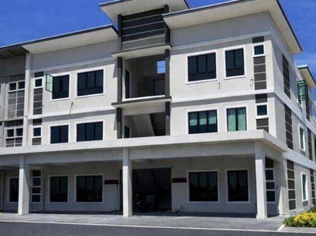 Townhouse for sale in Tanjong Sepat, Selangor