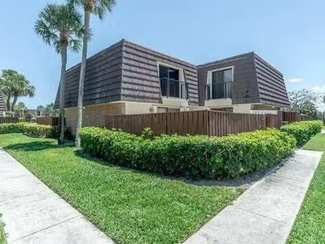 Condo for rent in Jupiter