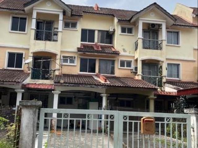 Townhouse for sale in Kajang, Langat