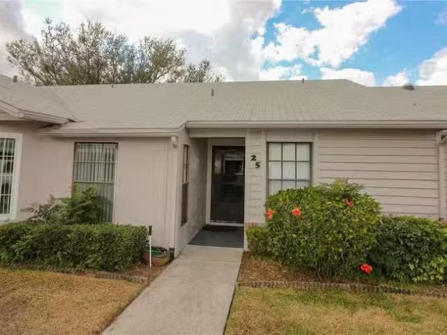 Condo for rent in Lakeland