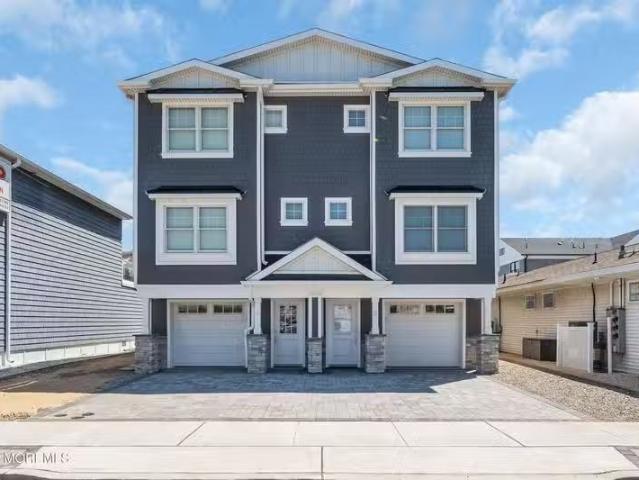 Condo for rent in Lakewood