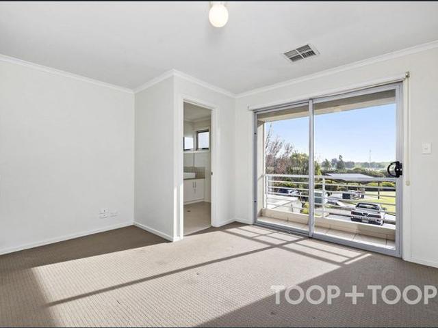 Townhouse for rent in Horseshoe Creek, South Australia