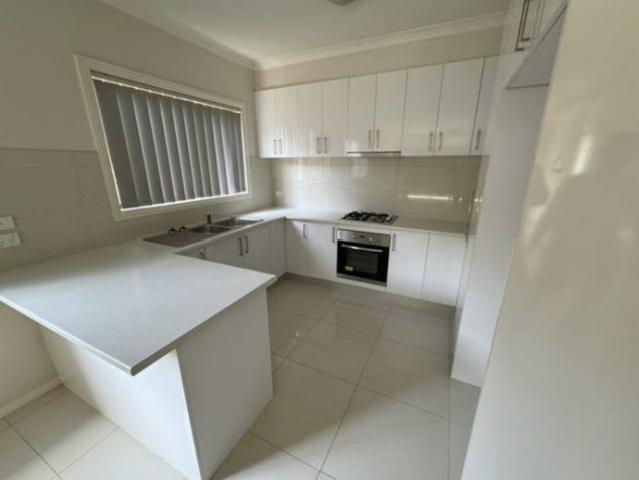 Townhouse for rent in Camerons Creek, Victoria