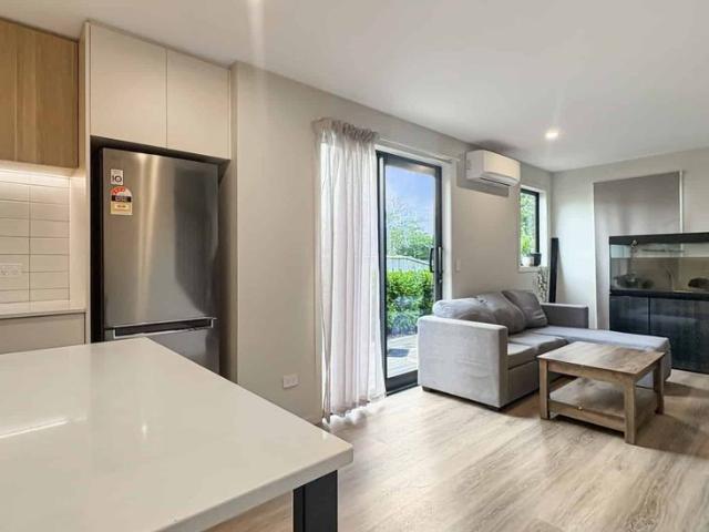 Townhouse for rent in Fairfield, Lower Hutt