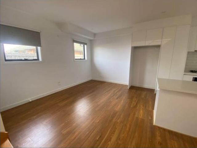 Townhouse for rent in Camerons Creek, Victoria
