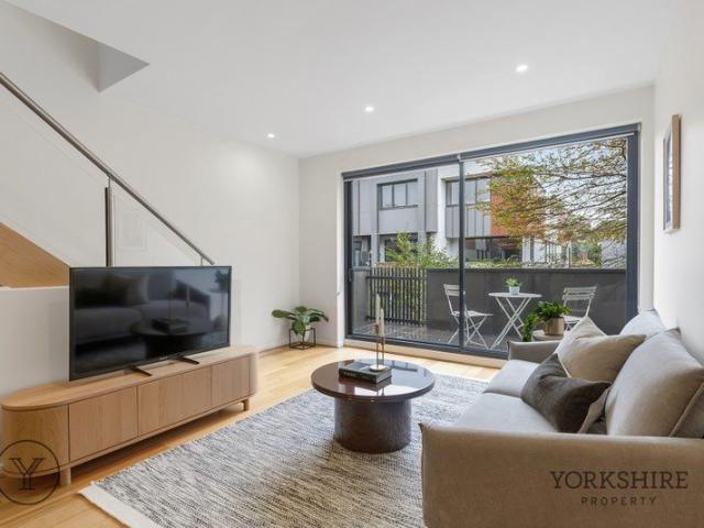 Townhouse for sale in Camerons Creek, Victoria
