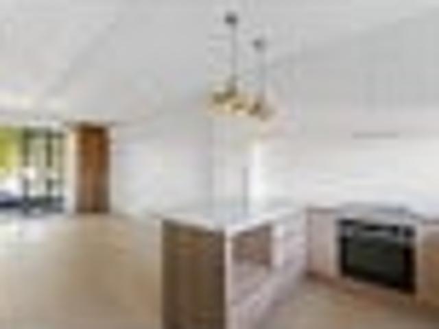 Townhouse for sale in Royal Oak