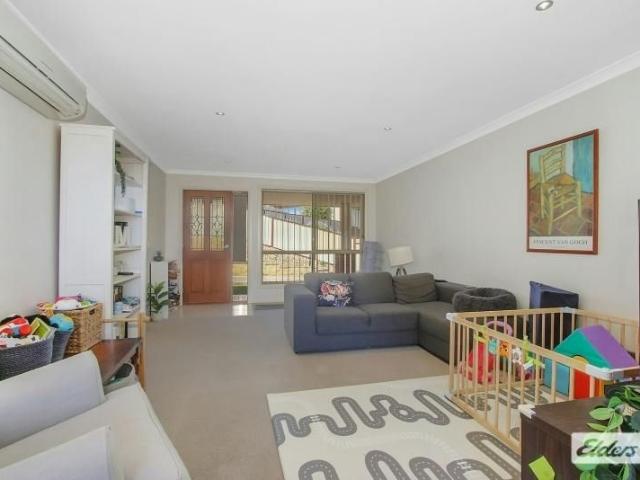 Townhouse for rent in Albury, New South Wales