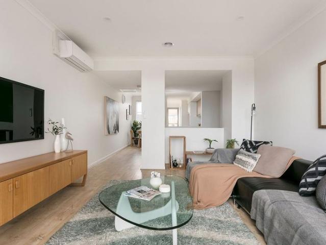 Townhouse for rent in Camerons Creek, Victoria
