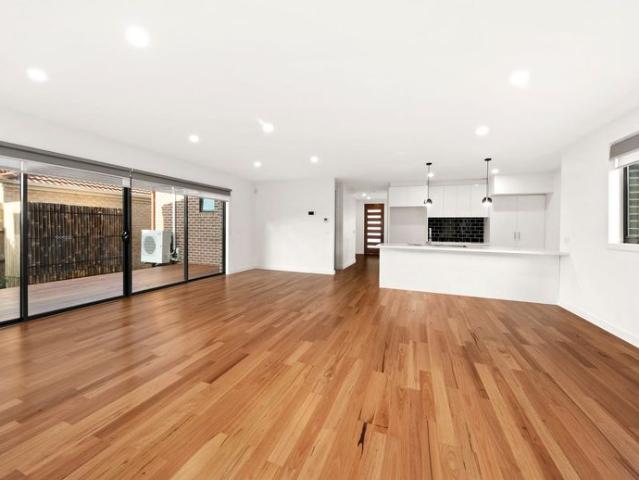 Townhouse for rent in Camerons Creek, Victoria