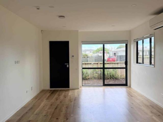 Townhouse for rent in Papakura, Oroua County