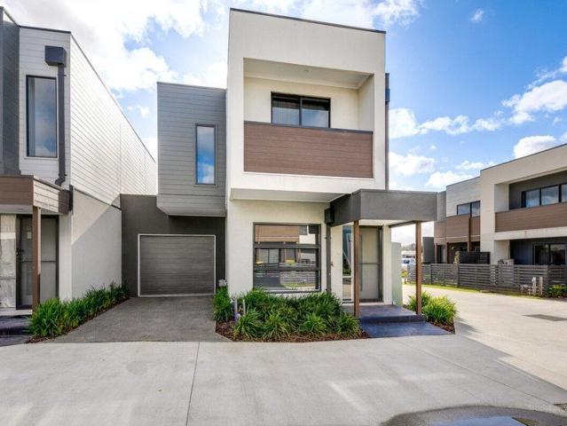 Townhouse for rent in Camerons Creek, Victoria