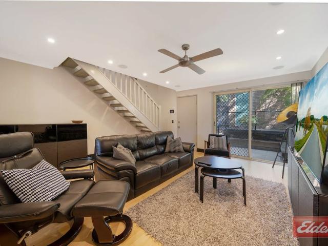 Townhouse for rent in Toombul, Queensland