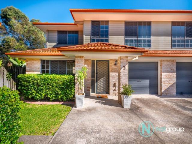 Townhouse for sale in Toombul, Queensland