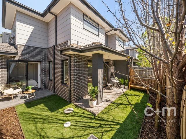 Townhouse for sale in Pascoe Vale, Melbourne
