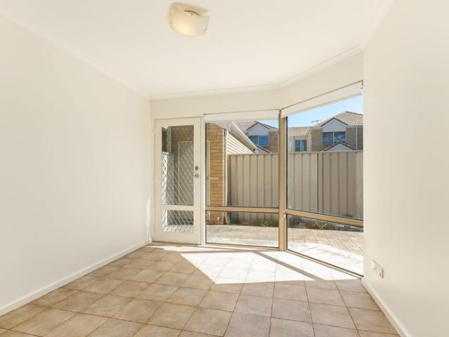Apartment for rent in Oaklands Park, Adelaide
