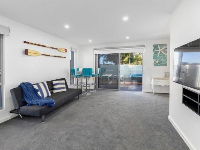 Townhouse for rent in Camerons Creek, Victoria