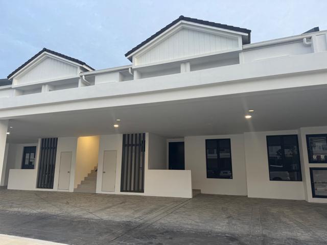 Townhouse for rent in Wellesley, Penang
