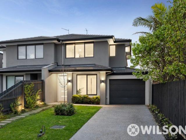 Townhouse for sale in Caulfield, Melbourne