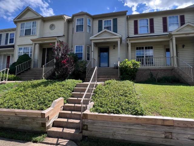 Townhouse for sale in Virginia