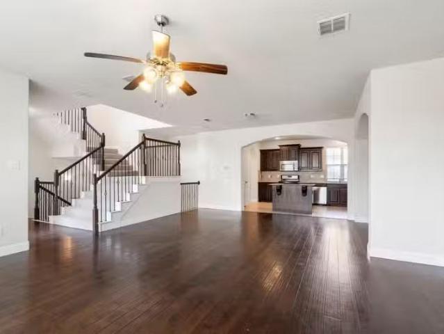 Condo for rent in Grand Prairie